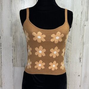 Willow‎ & Wind Cropped Floral Knit Tank Top